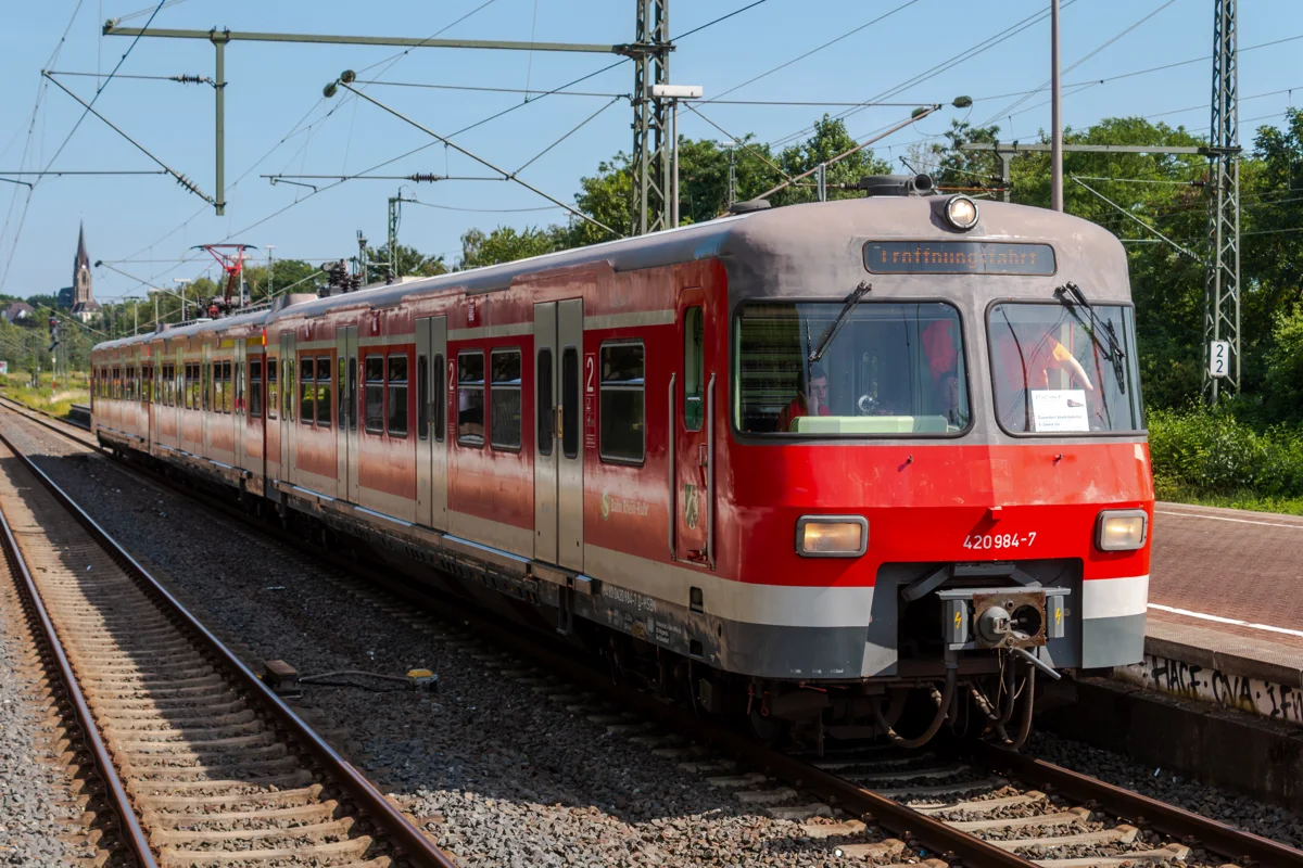 Mit historischer S-Bahn von Osnabrück nach Hamburg